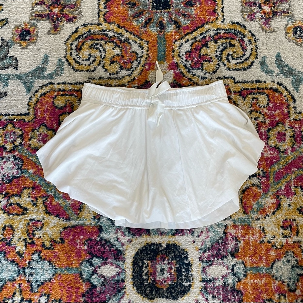 NWOT FP Movement Prima Ruffle Shorts Size M